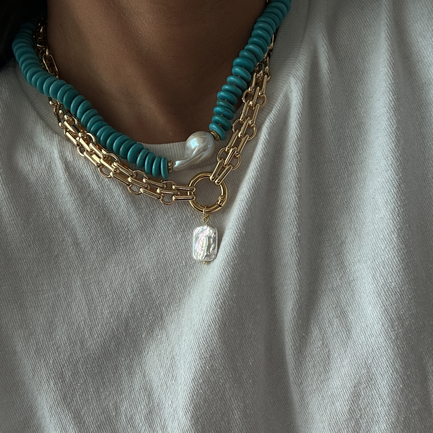 Iris Pearl Chain