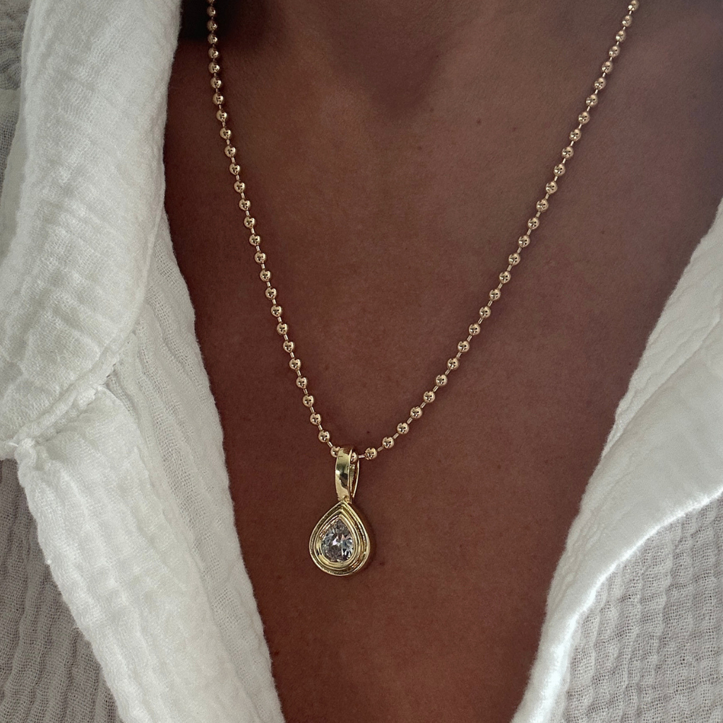 Claire Necklace