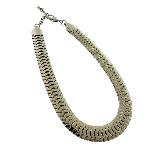 Slink Silver Necklace