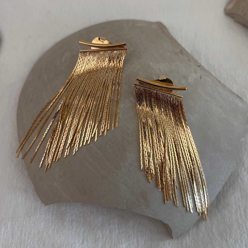Streamer earrings